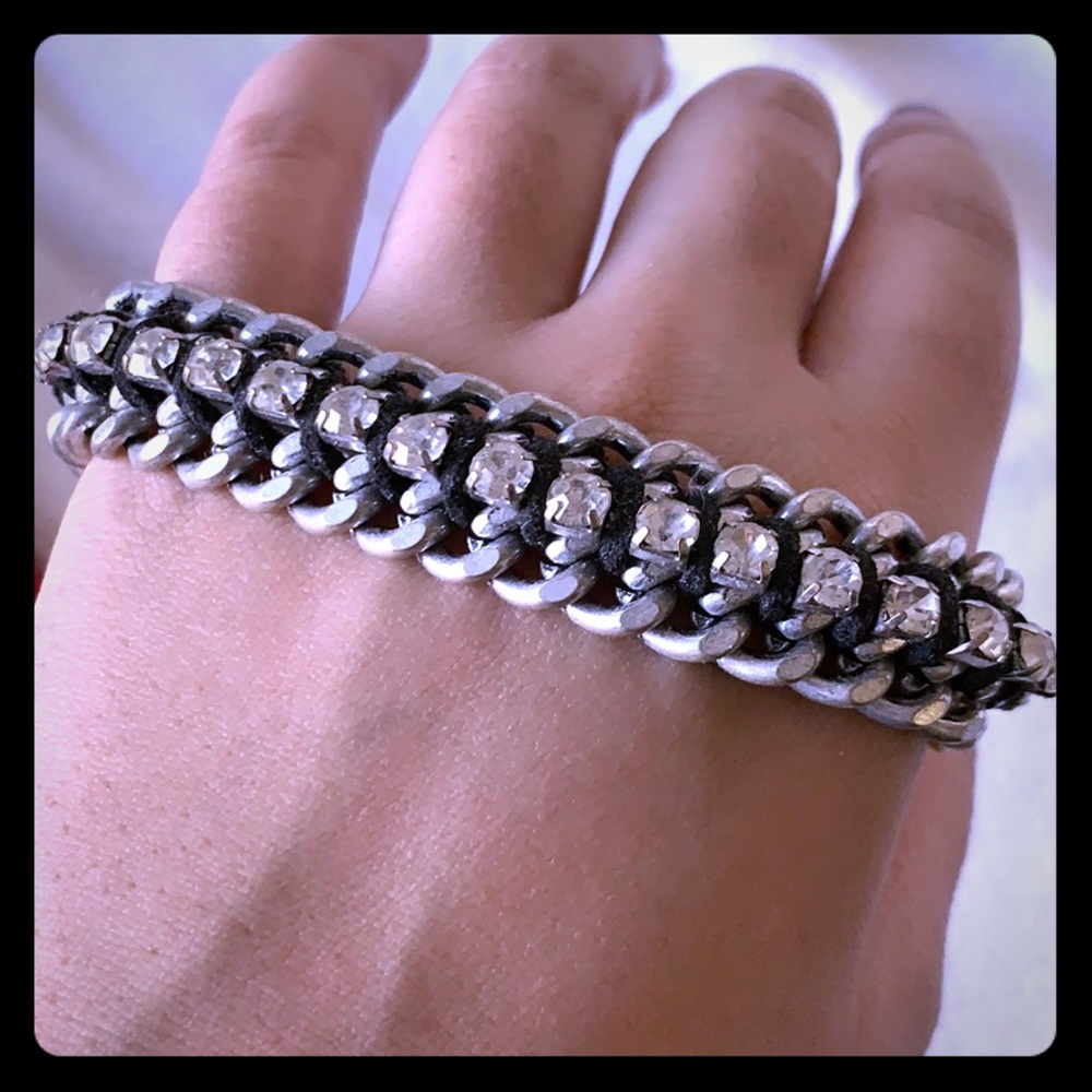 Chain bracelet with stones